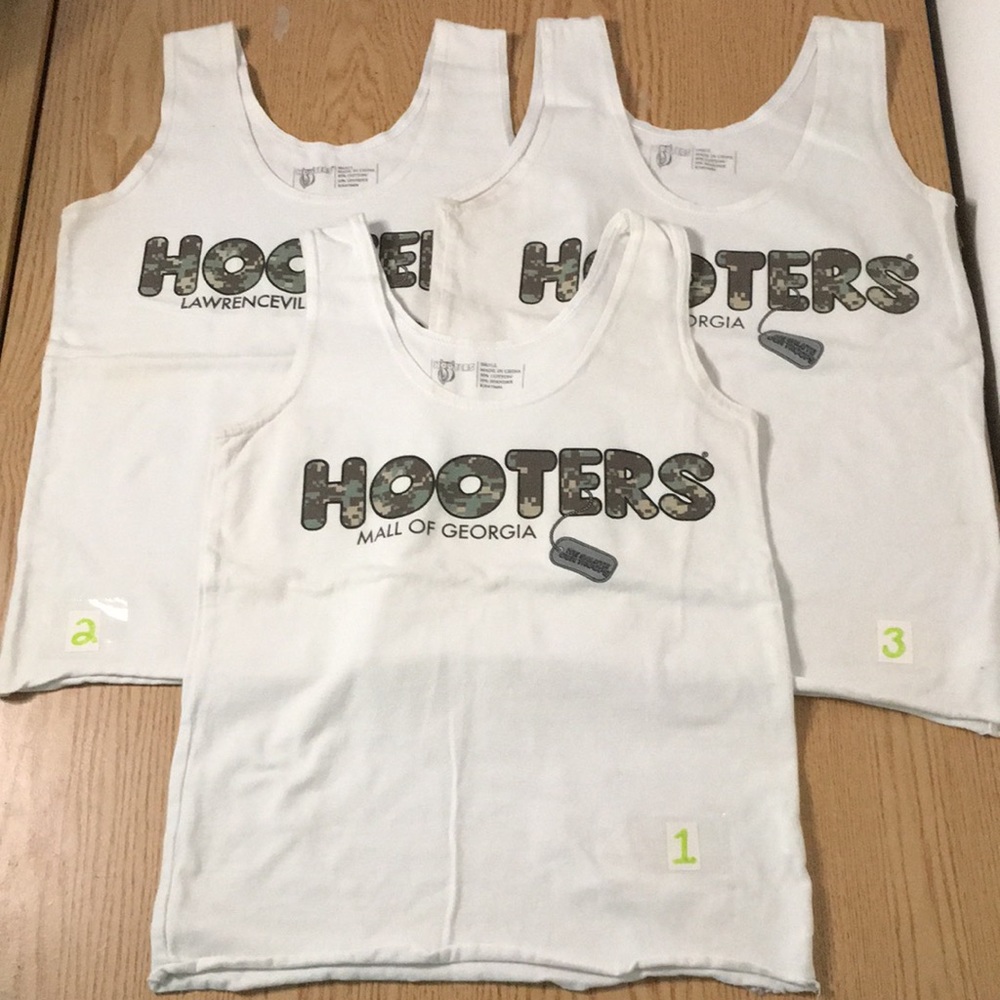 B46 Hooters Girl Worn Vintage Uniform Camo Tank from Georgia Size Small Choose 1